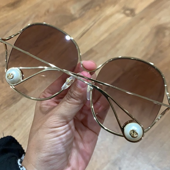 Gucci sunglasses main image 7